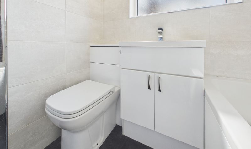 Wells Close, Mickle Trafford, CH2