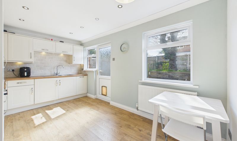 Wells Close, Mickle Trafford, CH2
