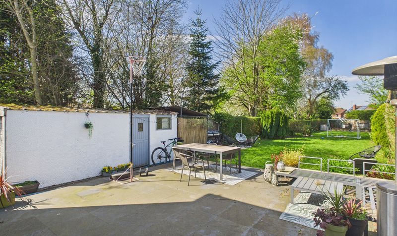 Brook Lane, Newton, CH2