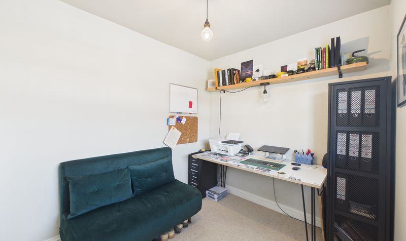 Broxton Road, Clutton, CH3