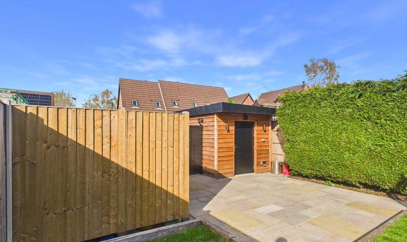 Broxton Road, Clutton, CH3