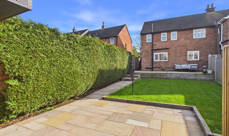 Broxton Road, Clutton, CH3