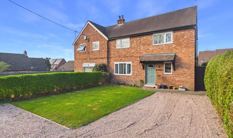 Broxton Road, Clutton, CH3