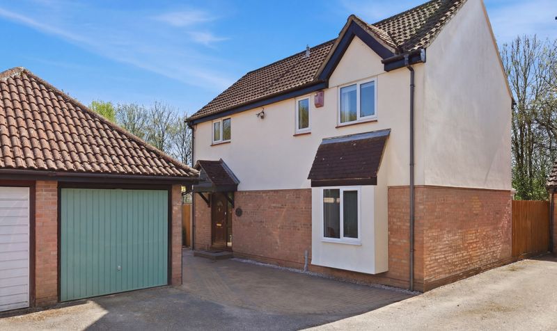 4 Bedroom House For Sale &ndash; Chalkdown, Stevenage, SG2