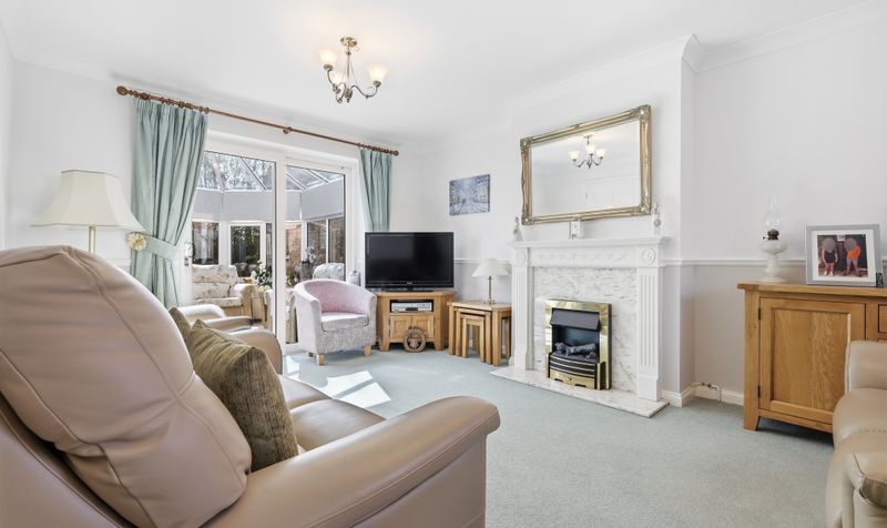 4 Bedroom House For Sale &ndash; Chalkdown, Stevenage, SG2 2