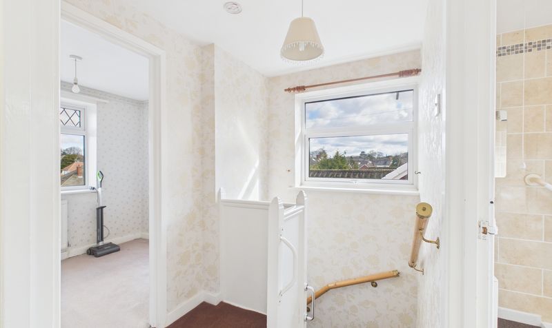 Shepherds Lane, Newton, CH2