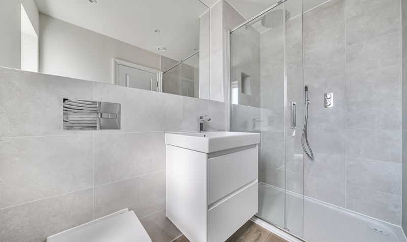 Ashley Road, Epsom, KT18