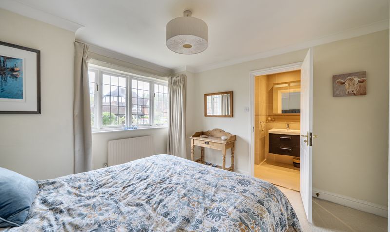 Pauls Place, Ashtead, KT21