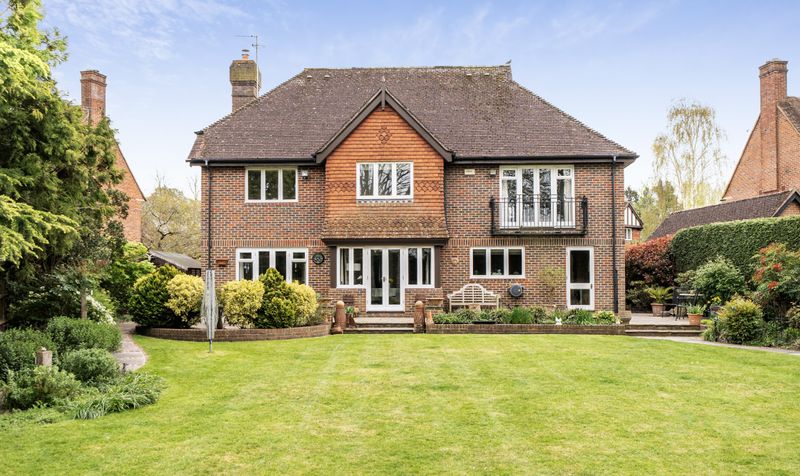 Pauls Place, Ashtead, KT21