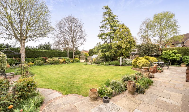 Pauls Place, Ashtead, KT21