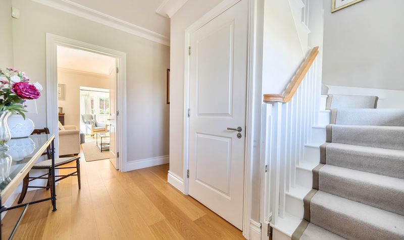 Calvert Gardens, Dorking, RH4