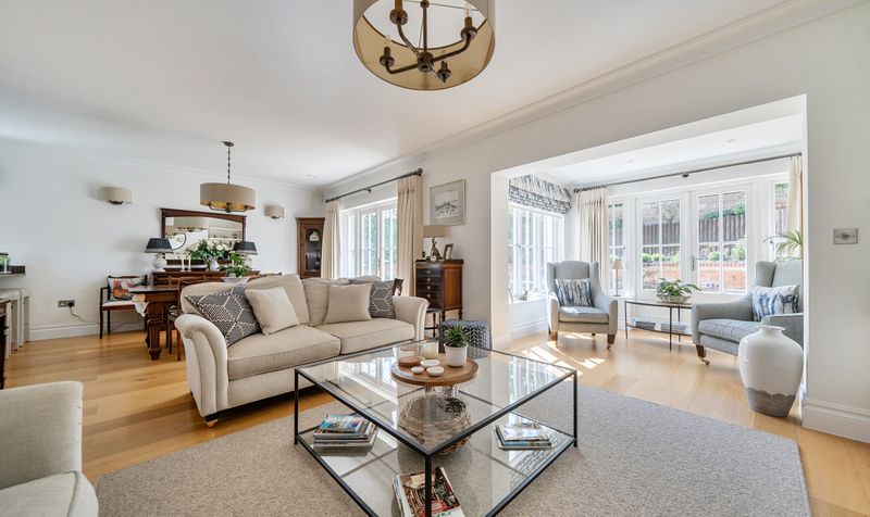 Calvert Gardens, Dorking, RH4