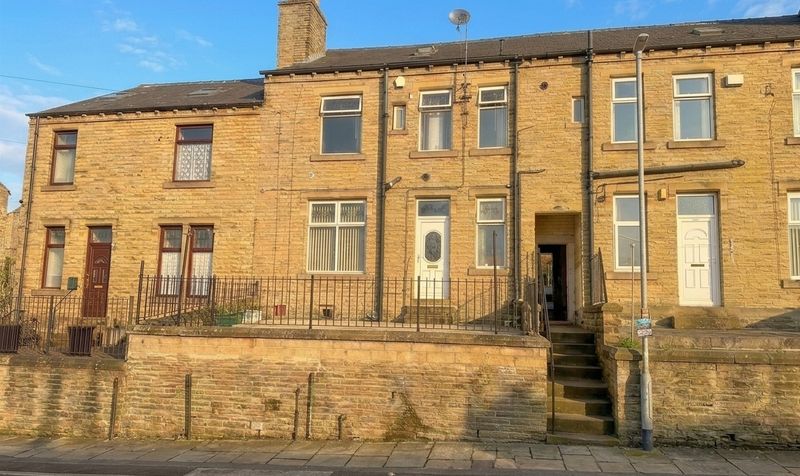 Thorne Road, Huddersfield, HD1