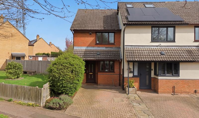 2 Bedroom House For Sale &ndash; Meadow Way, Offley, SG5