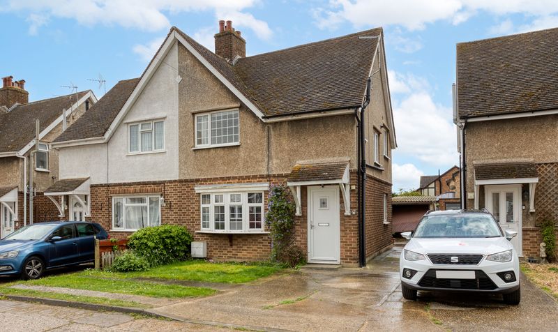 3 Bedroom House For Sale &ndash; Cherry Trees, Lower Stondon, SG16