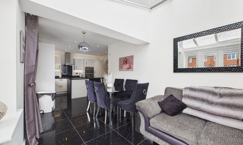 Beeby Way, Broughton, CH4