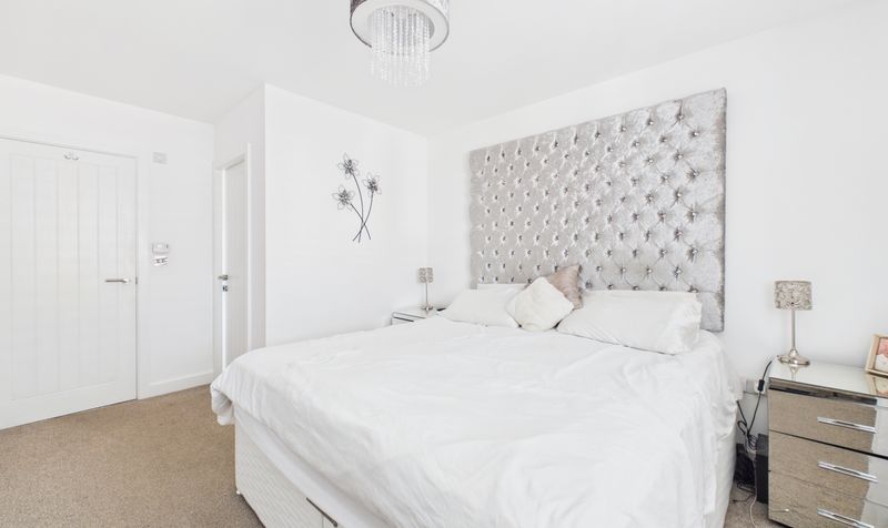 Beeby Way, Broughton, CH4