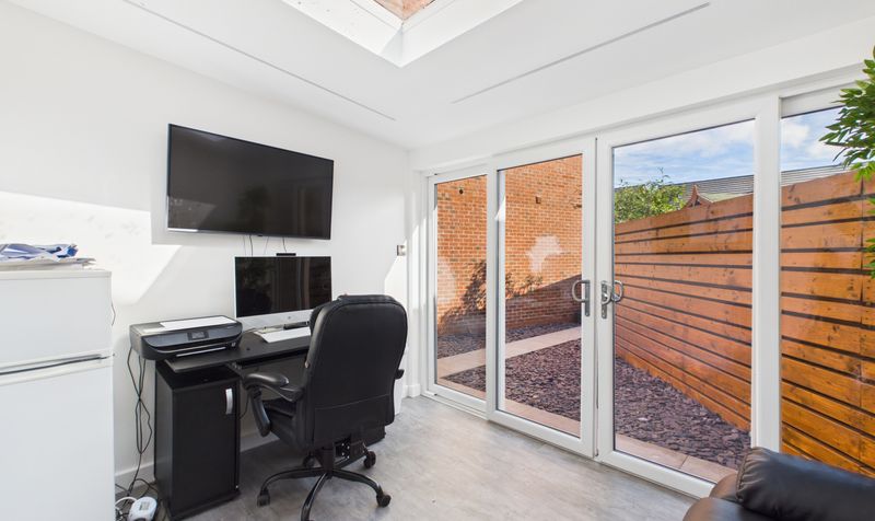 Beeby Way, Broughton, CH4