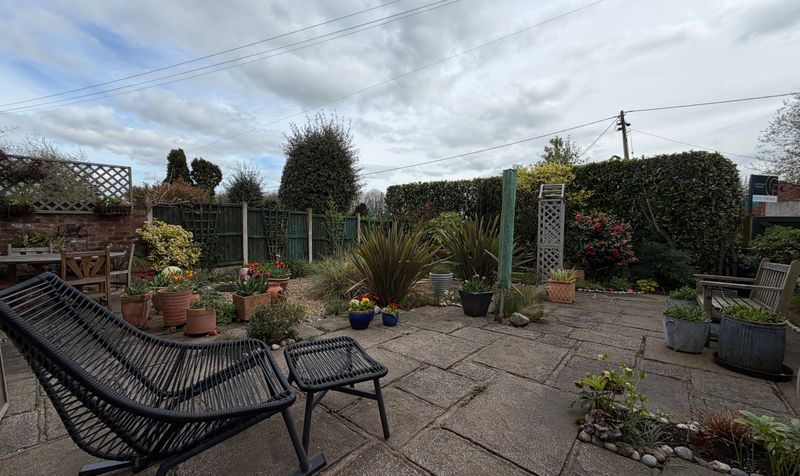 Hoole Bank, Hoole Village, CH2