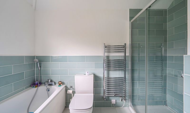 Park Hill Road, Epsom, KT17