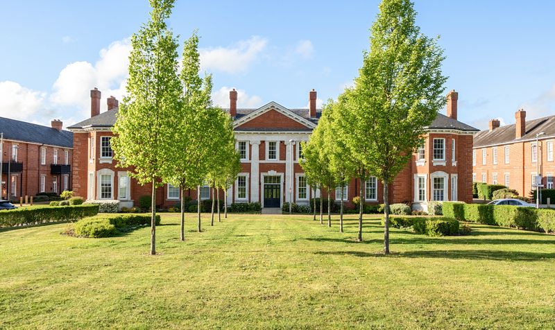 Sherwood Way, Epsom, KT19