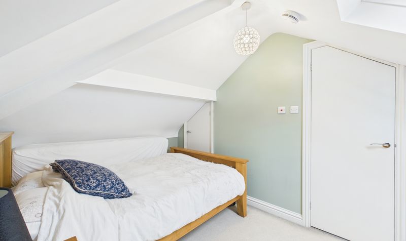 Maytree Avenue, Vicars Cross, CH3