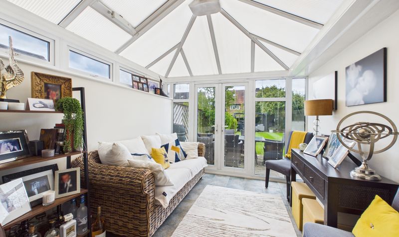 Maytree Avenue, Vicars Cross, CH3