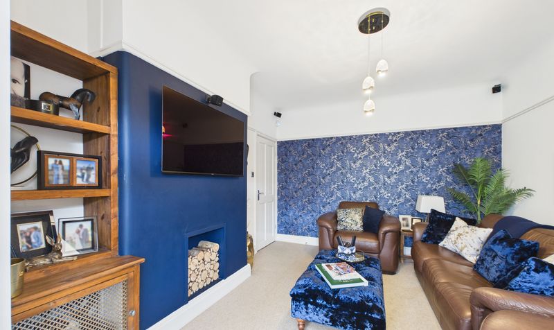 Maytree Avenue, Vicars Cross, CH3