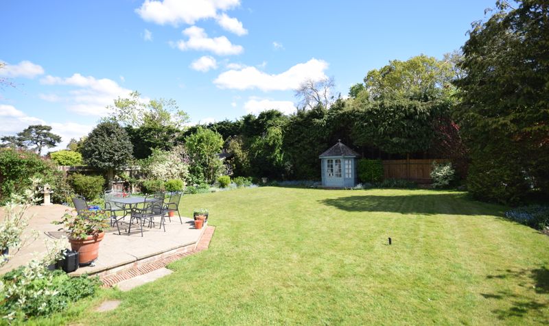 Woodcote Hurst, Epsom, KT18