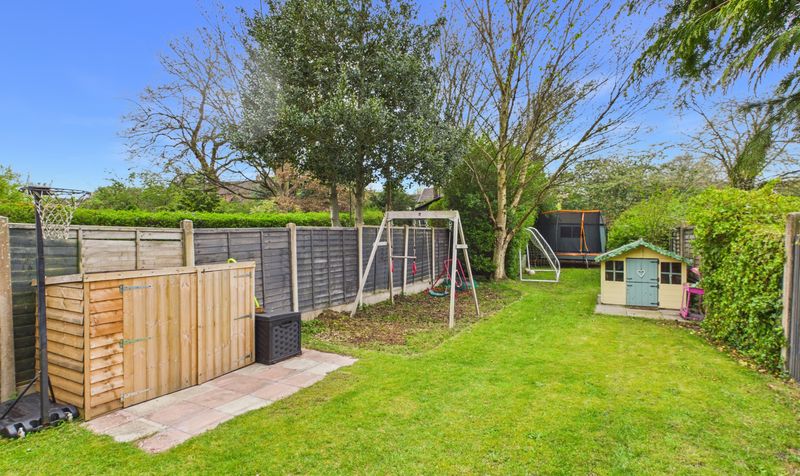 Pearl Lane, Vicars Cross, CH3