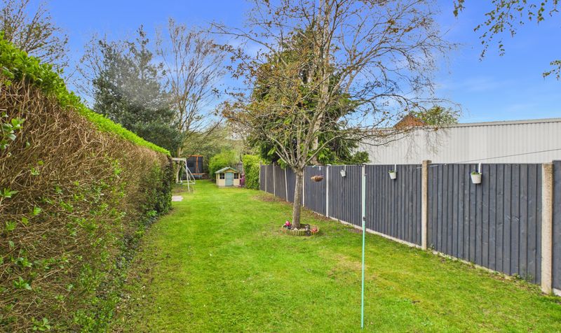 Pearl Lane, Vicars Cross, CH3