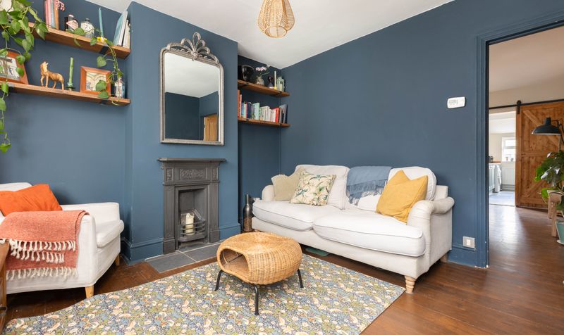 2 Bedroom House For Sale &ndash; Orchard Road, Hitchin, SG4 3