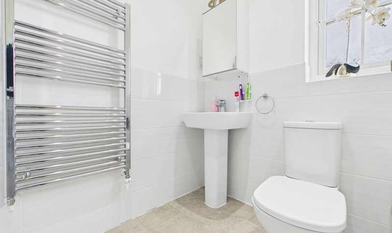 Llys Clark, Caergwrle, LL12