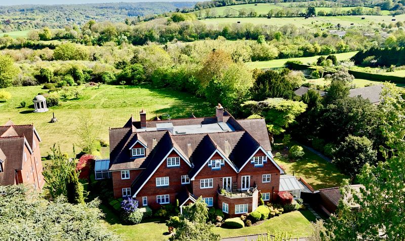 Guildford Road, Fetcham, KT22