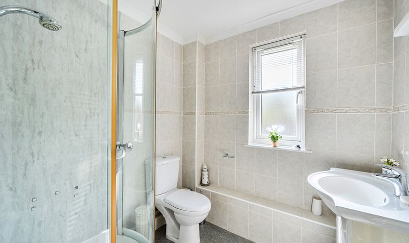 Woodfield Lane, Ashtead, KT21