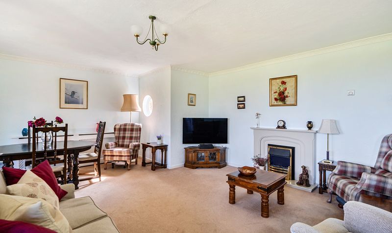 Woodfield Lane, Ashtead, KT21