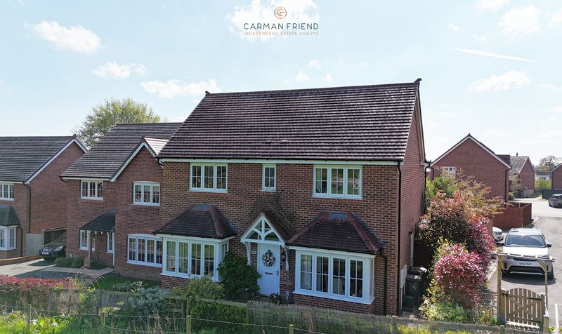 Llys Clark, Caergwrle, LL12