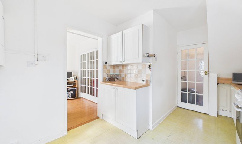 Thirlmere Road, Newton, CH2