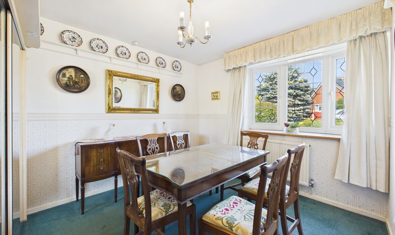 Appleton Road, Upton, CH2