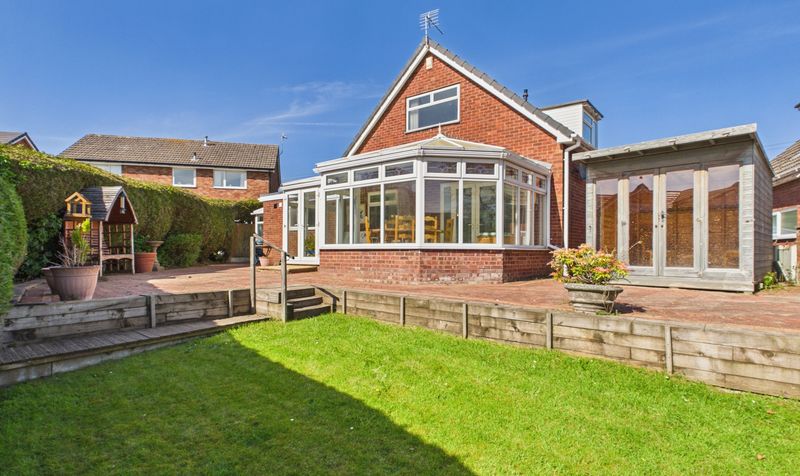 Appleton Road, Upton, CH2