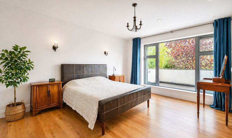 Greville Park Road, Ashtead, KT21