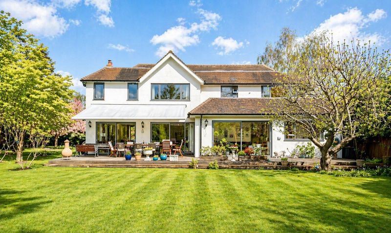Greville Park Road, Ashtead, KT21