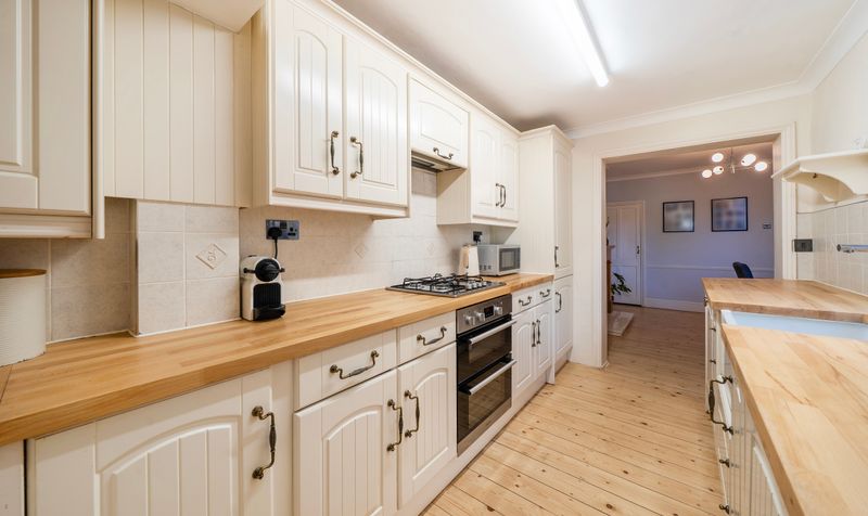 Upper Court Road, Epsom, KT19