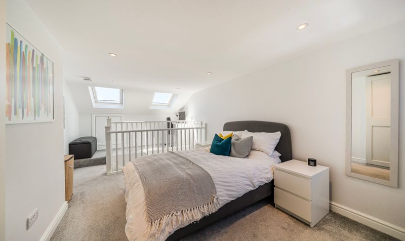 Upper Court Road, Epsom, KT19