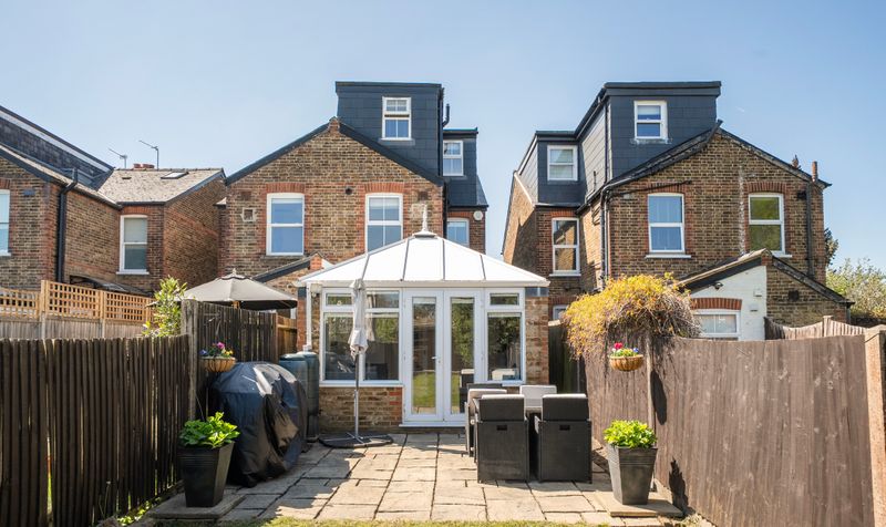 Upper Court Road, Epsom, KT19