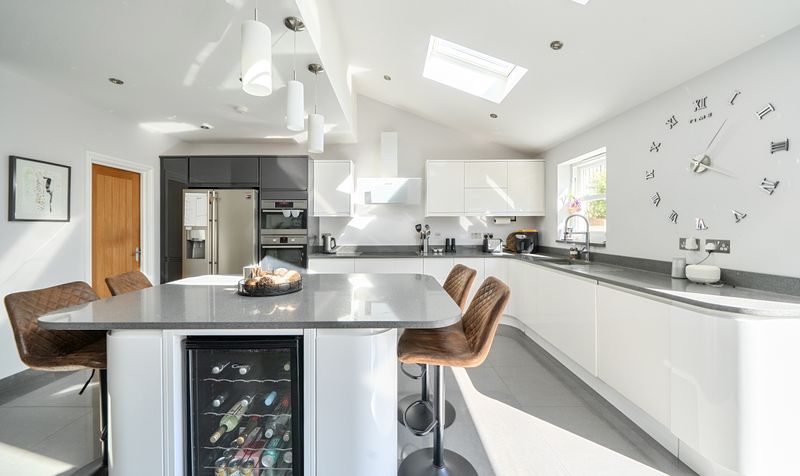 Grosvenor Road, Epsom, KT18