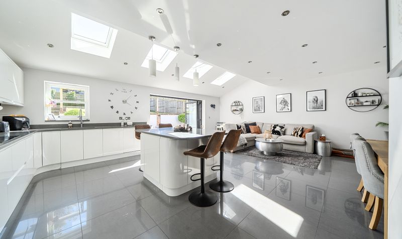 Grosvenor Road, Epsom, KT18