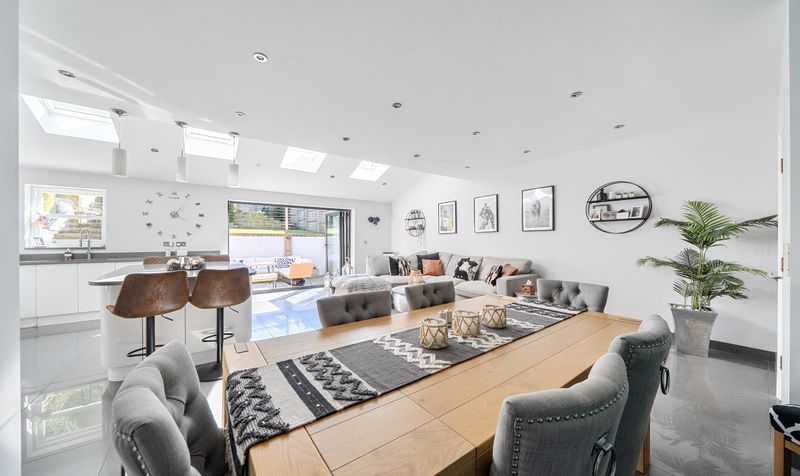 Grosvenor Road, Epsom, KT18