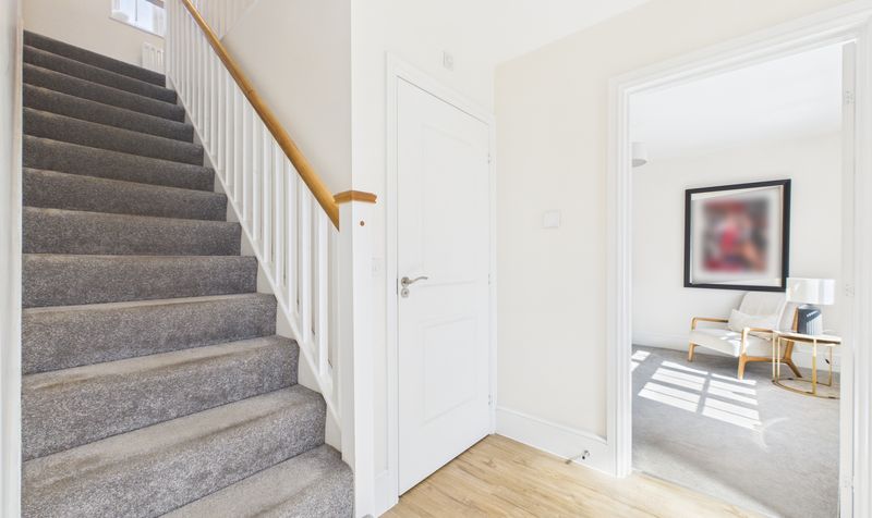 Saturn Drive, Chester, CH4