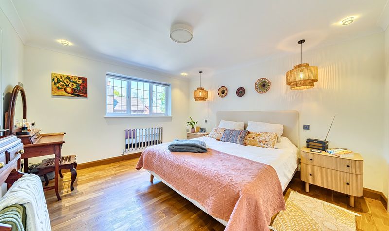 Ellington Way, Epsom, KT18